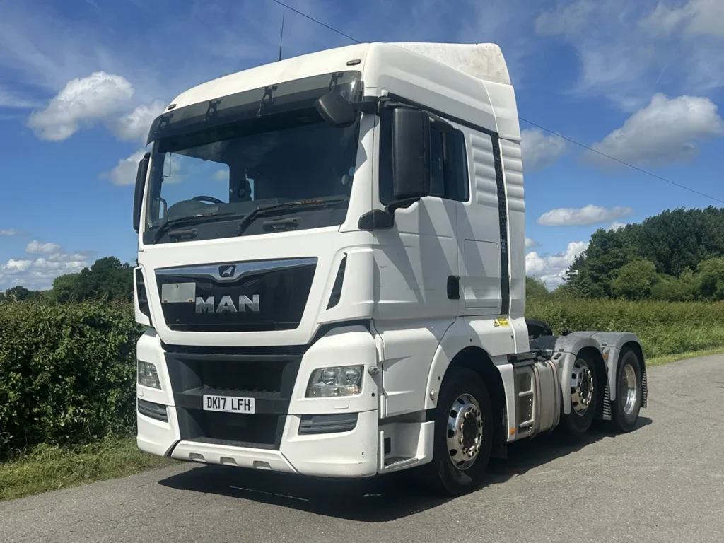 man truck service bundaberg